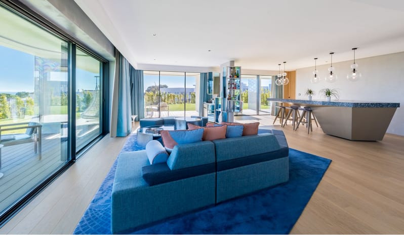 Mega Marvelous Two Bedroom Residence, Living