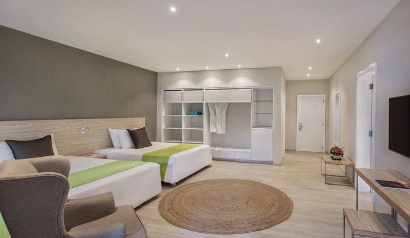 Two Bedroom Pool Apartment, Double Beds