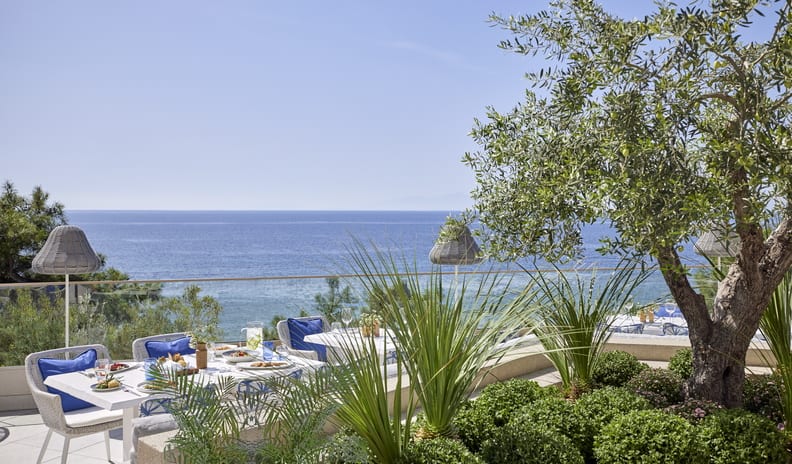 Ouzo, Outdoor Seating