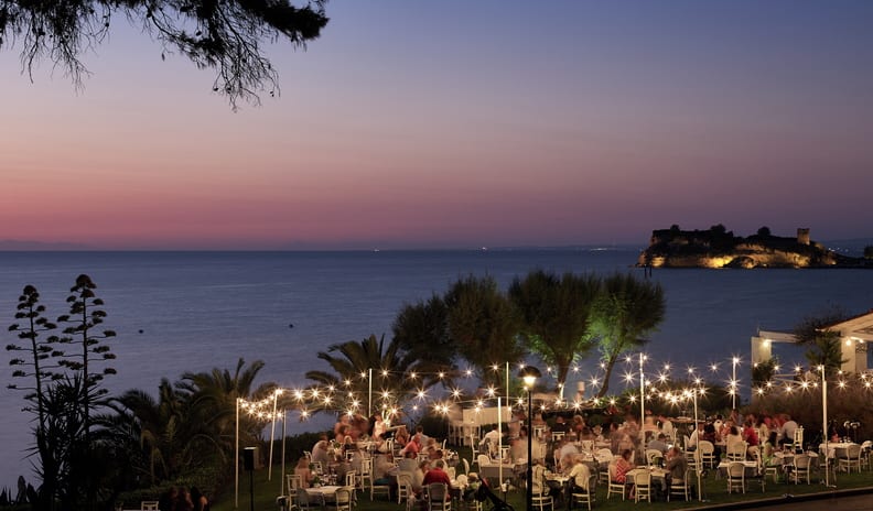 Ouzerie, Greek Night