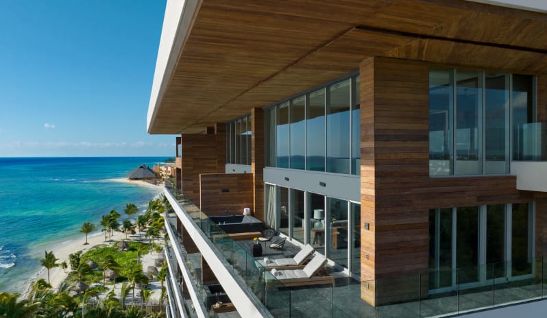Two Storey Penthouse Suite Ocean Front, Exterior