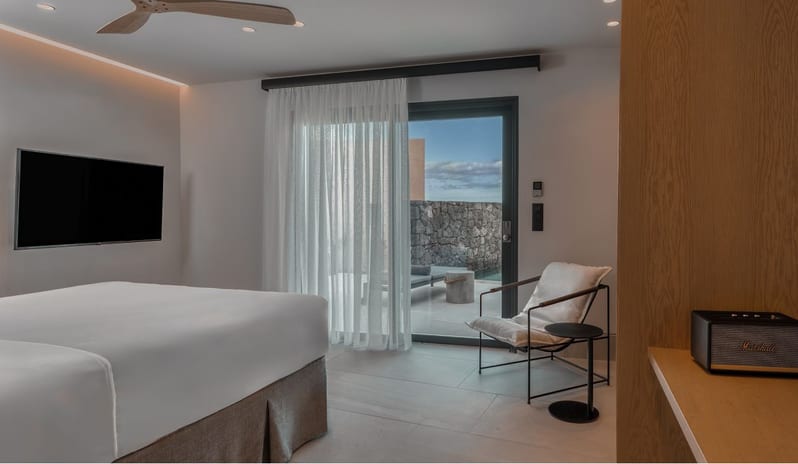 Euphoria Bungalow with Zen Pool, Bedroom Overview