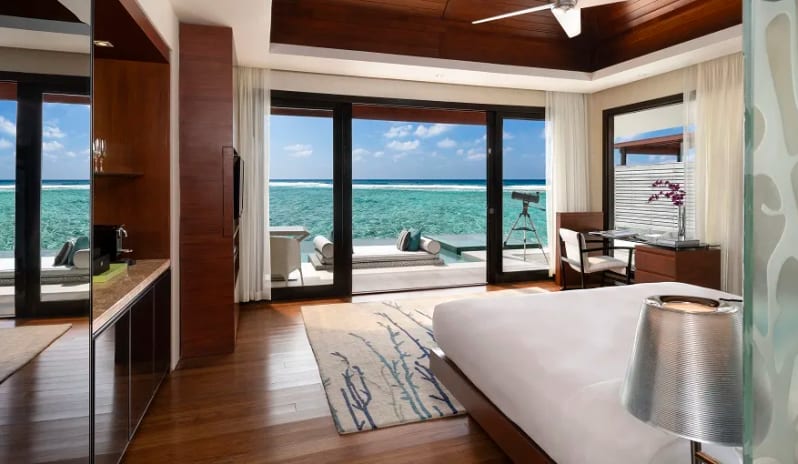 Deluxe Water Pool Villa, Bedroom View