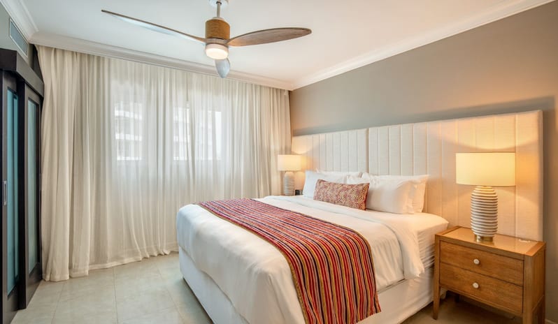 Concierge Luxury Ocean Front Two Bedroom Suite, Bed