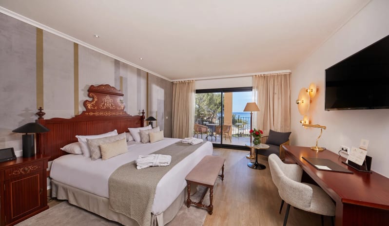 Preferred Club Deluxe Frontal Sea View, Bedroom