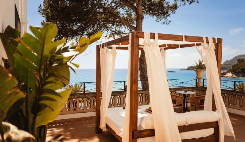 Preferred Club Master Suite Frontal Sea View, Sunbed