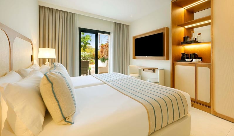 Signature Level Deluxe Cosy, Beds