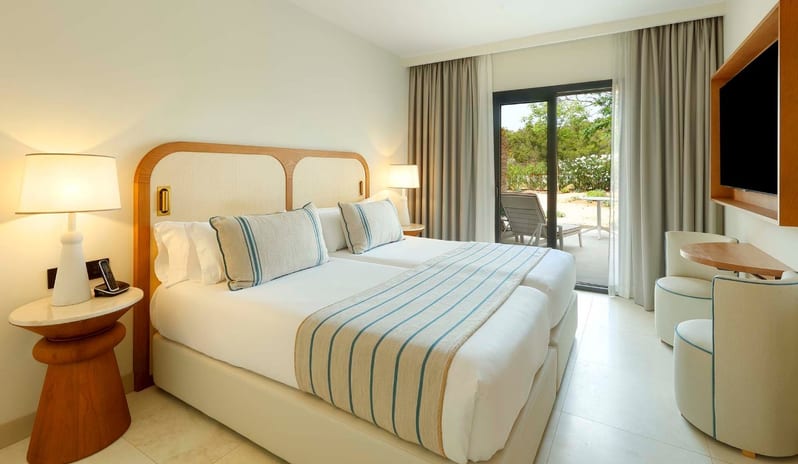 Signature Level Deluxe Cosy, Bedroom