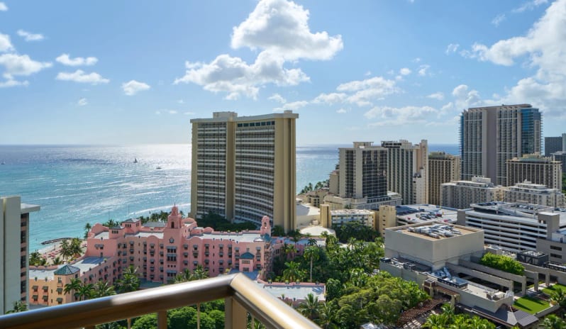 1 Bedroom Ocean View Suite 1 King Bed Double, View