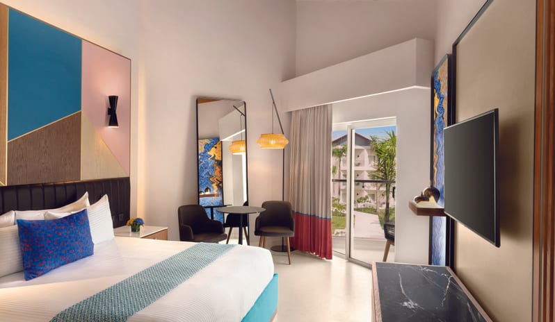 Premium Garden View - 1 King Bed, Room