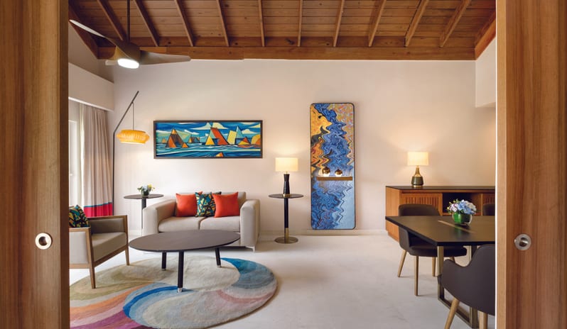 Premium Suite Garden View King, Living Area