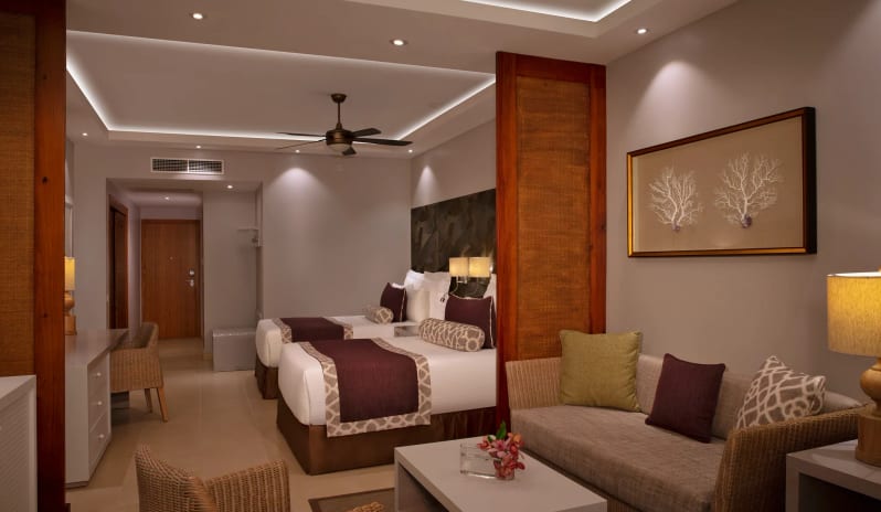 Deluxe Pool Terrace, Interior