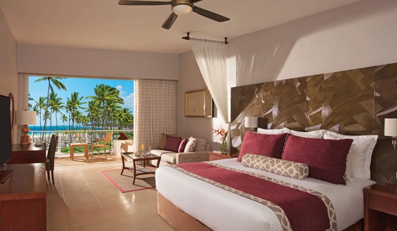 Preferred Club Deluxe Partial Ocean View, King