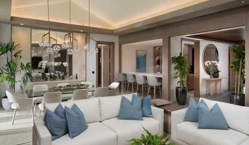 Premier Presidential Suite, Living Area