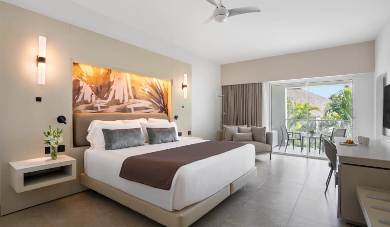 Xhale Club Junior Suite Tropical View