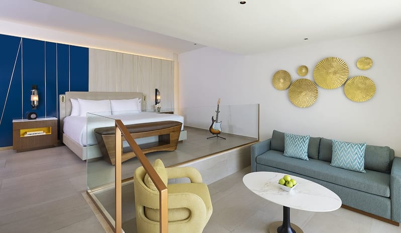 Caribbean Sand Suite King & Sofa Bed