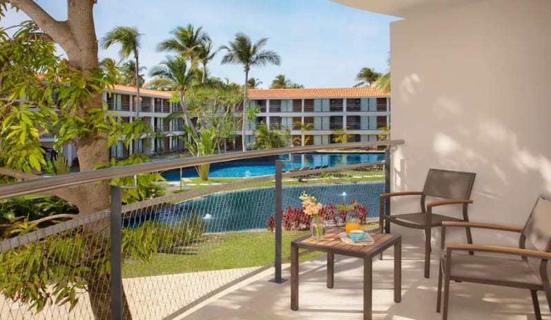 Preferred Club Junior Suite Pool View, Balcony