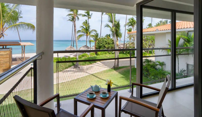 Preferred Club Junior Suite Ocean View, Balcony