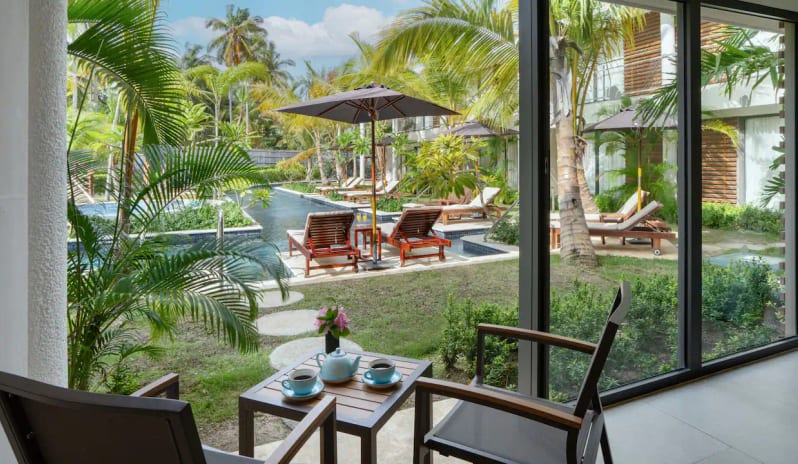 Preferred Club Junior Suite Swim Up, Terrace