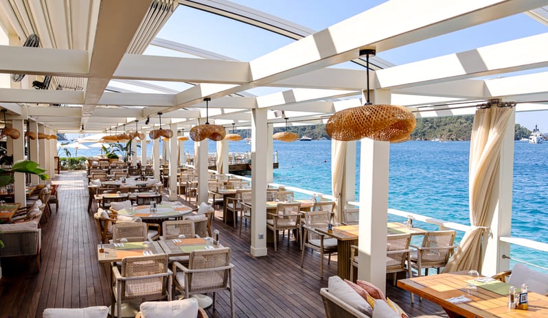 D-Breeze, Outdoor seating