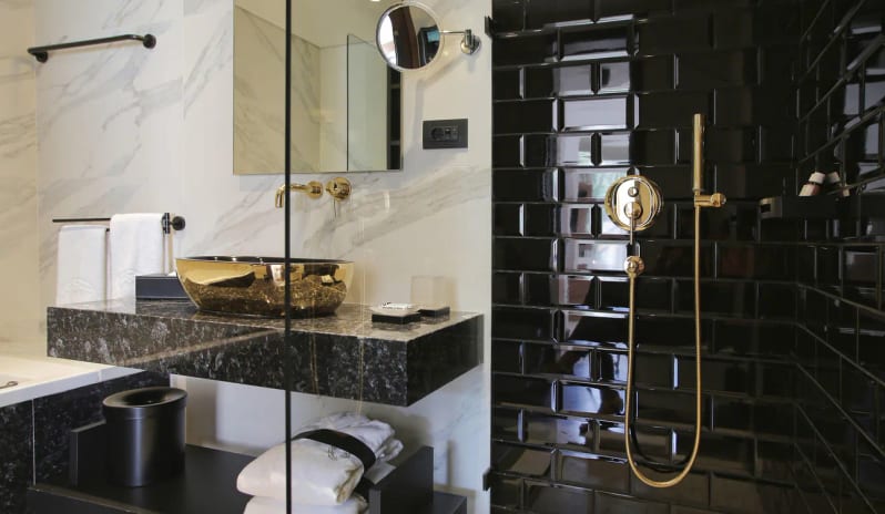 Four Bedroom Luxury Residences with Private Pool, Bathroom