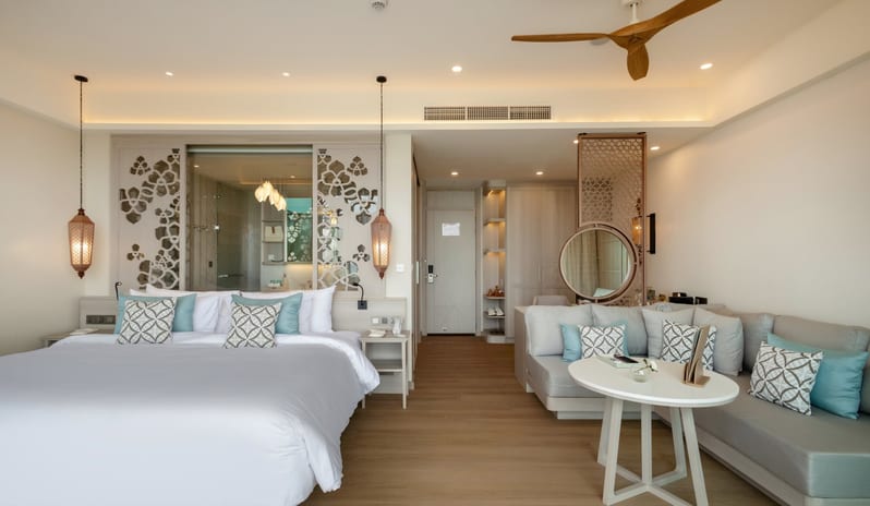 Seaview Pool Suite, Interior