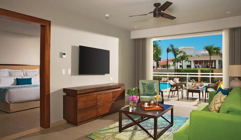 DREDL-PC-2BED-FAM-Living-2A-CB