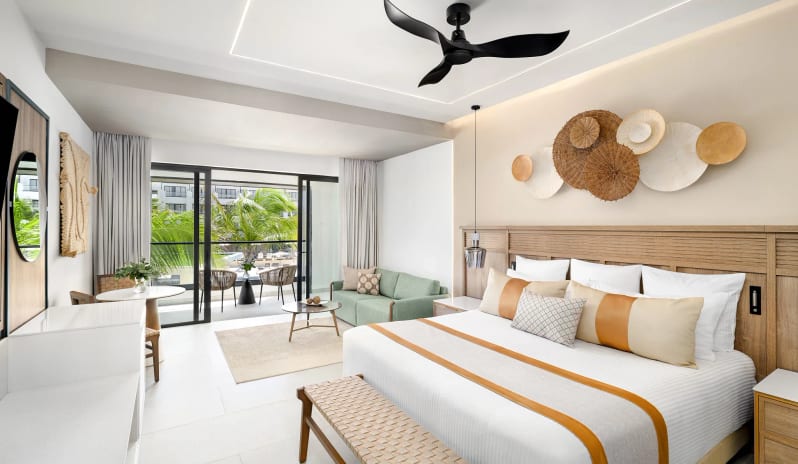 Junior Suite Pool View