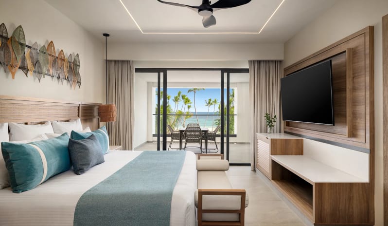 Preferred Club Master Suite Ocean Front