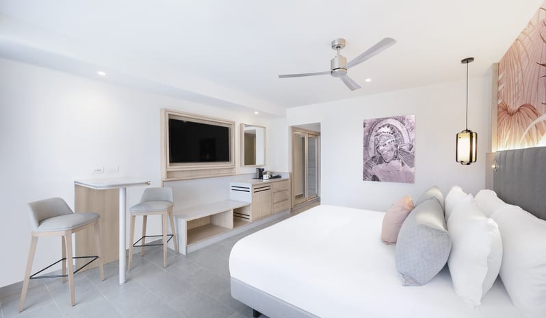 Luxury Ocean View Room King