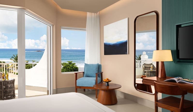 Superior Sea View Room, Details