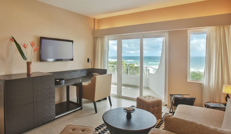 Junior Suite, Living Area