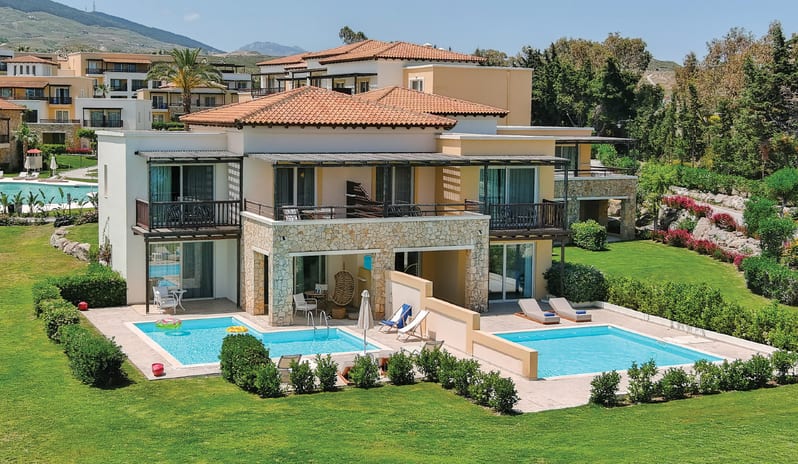 Luxury Family Suite Sea View with Private Pool, Exterior