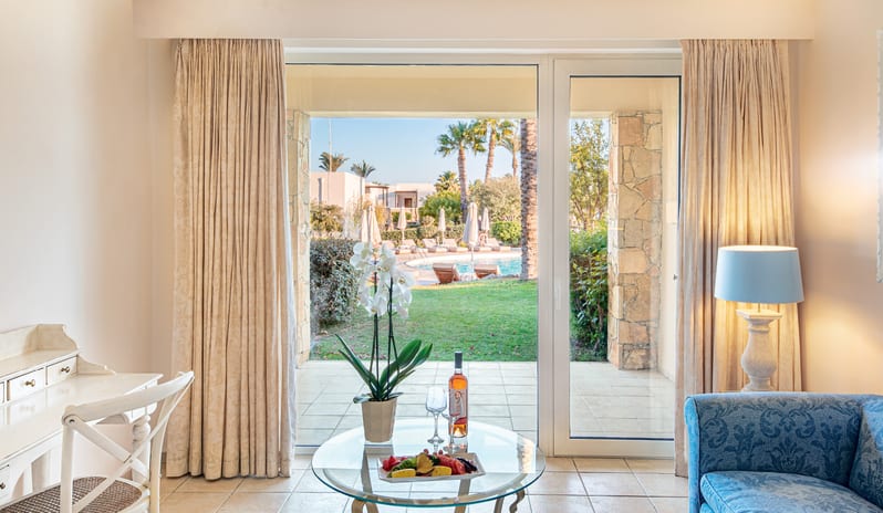 Junior Bungalow Suite, Living Room