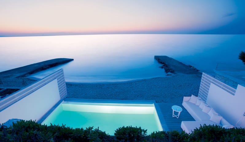 Villa White Seafront with Heated Prive Pool, Sunset