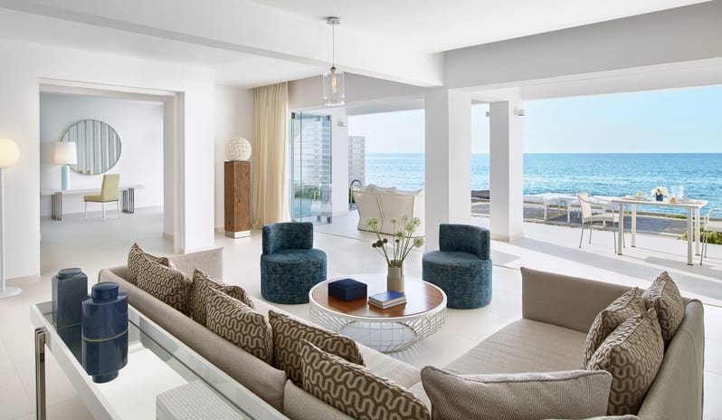 Villa White Seafront with Heated Prive Pool, Living Area