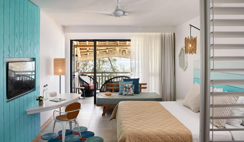 Deluxe Beach Front Room, Overview