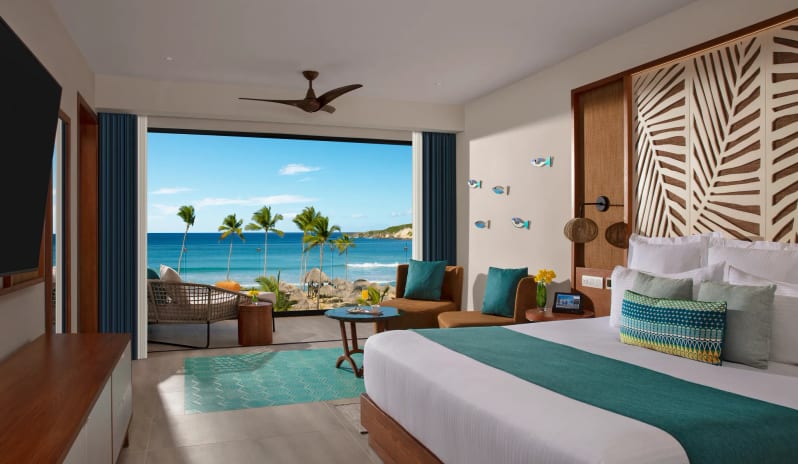 Preferred Club Master Suite Ocean Front