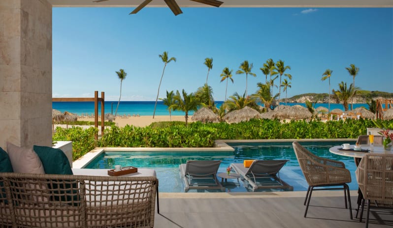 Preferred Club Master Suite Swim-Out Ocean Front Adults Only, View