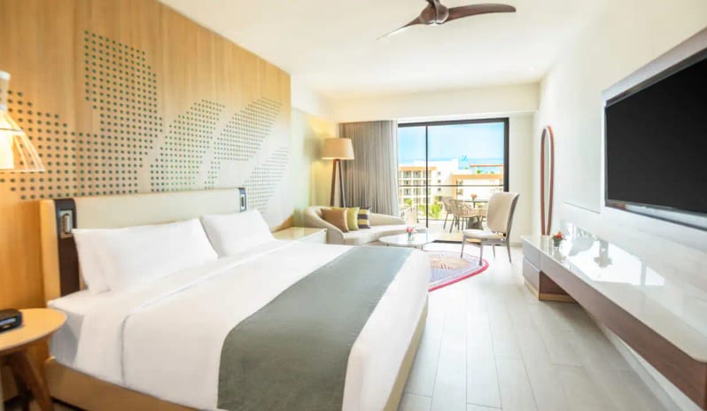 Club Ocean View One Bedroom Master Suite