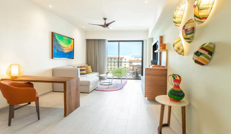 Club Ocean View One Bedroom Master Suite, Interior