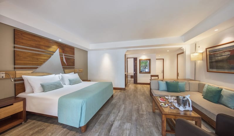 Deluxe Room, Interior