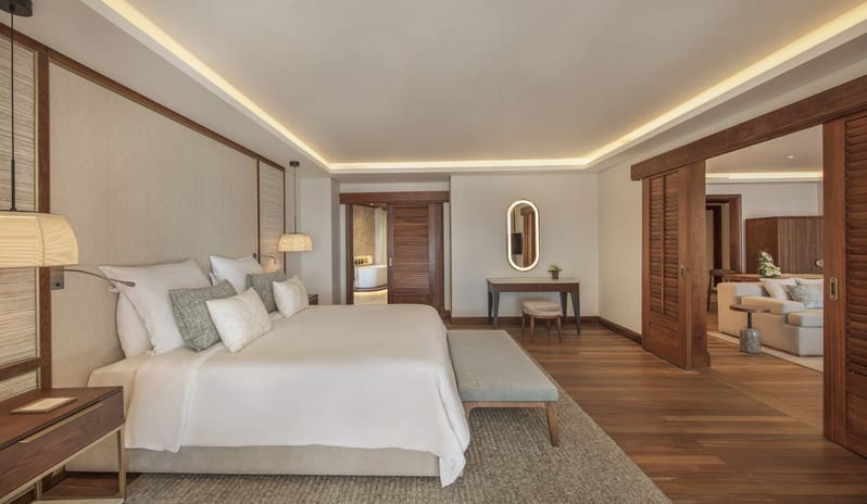 Senior Suite Beachfront