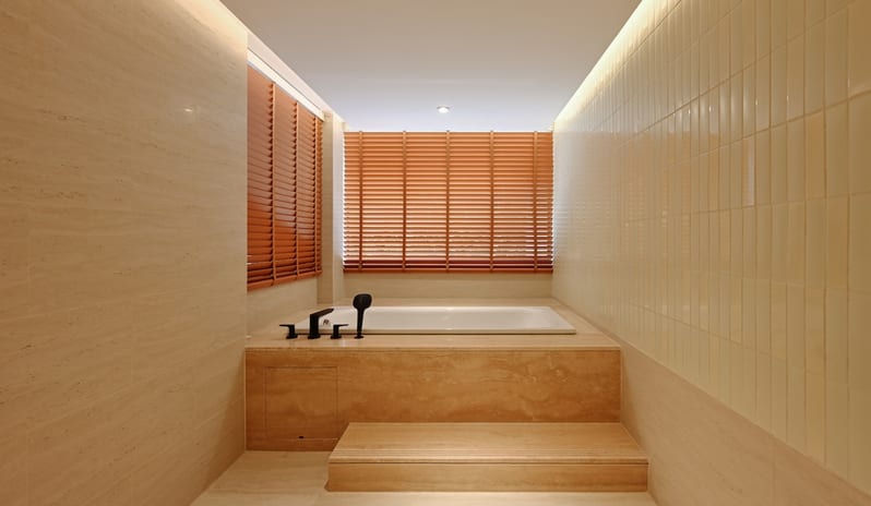 Deluxe-Suite-with-Bathtub-and-Terrace3