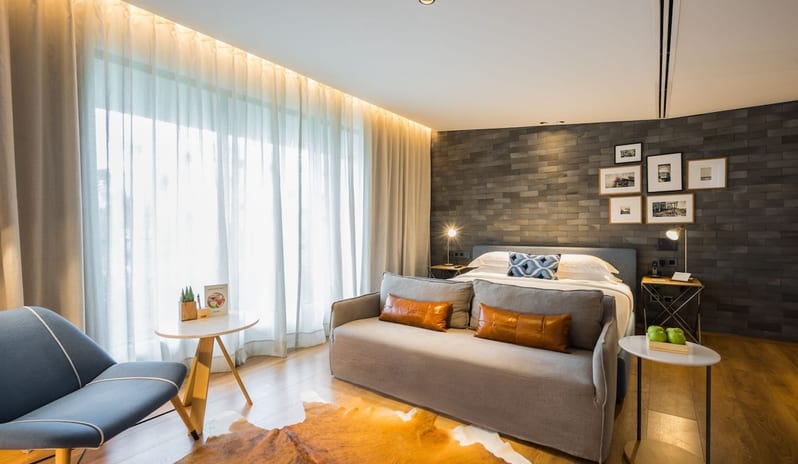 Premier-Suite-with-Jaccuzzi-and-Terrace3