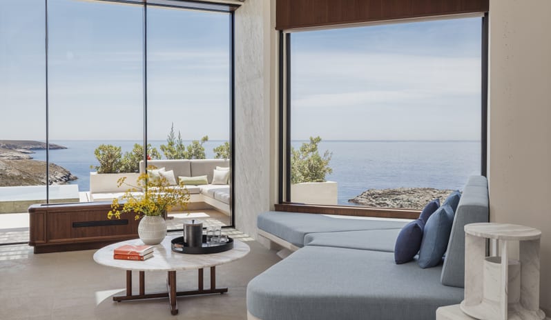 Two Bedroom Cliff Panoramic Villa Sea View, Living
