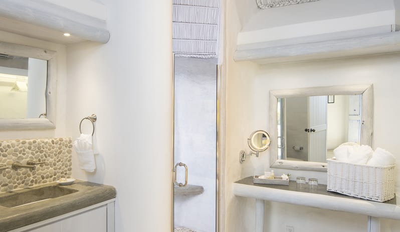 Galley Bay Resort & Spa - Gauguin Suite