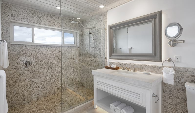 Galley Bay Resort & Spa - Superior Deluxe Beachfront