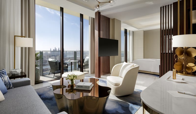 middle-east-holidays-dubai-atlantis-the-royal-two-junior-sky-view-suite