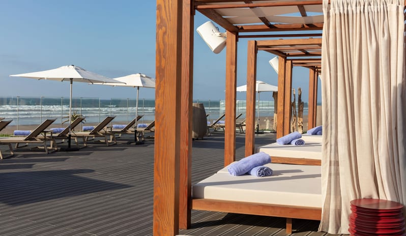 009-S-beach_88870406